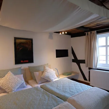 Appartement Beim Bildhauer Karl F Trendelburg